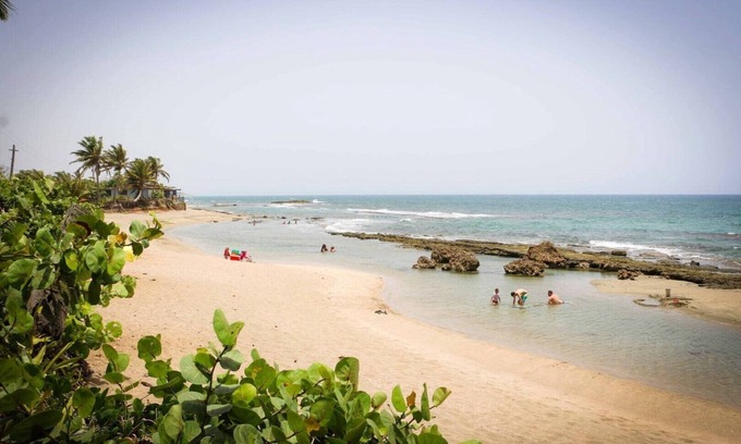 Palmas Altas House | Oceanview Beachfront Retreat in Barceloneta, PR - Rated 9.6