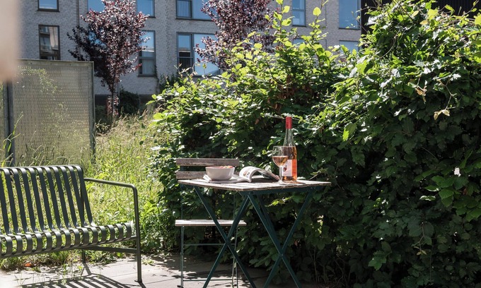Amager Apartment | Family-Friendly Beach Gardens 1BR by Daniel & Jacob's