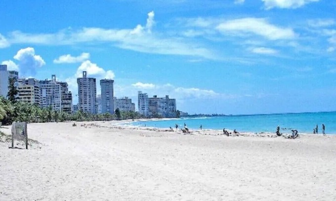 Parque Apartment | Relaxing Beach Getaway Steps from Bayside & Dining
