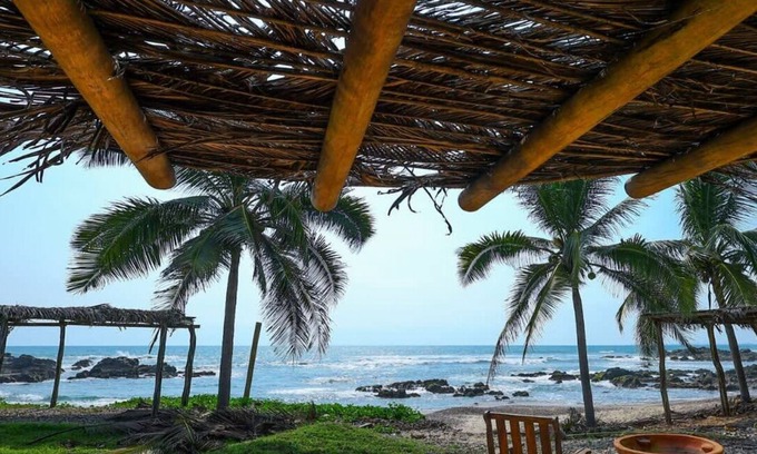 Petacalco House | Ixtapa Oasis | Family House with Beachfront Access