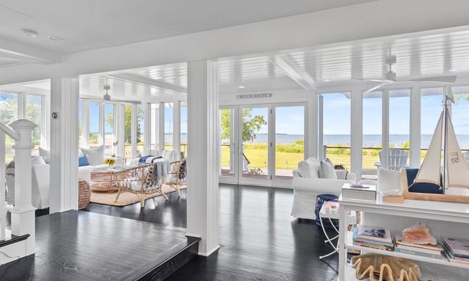 Annapolis House | Beach House in Annapolis: Oceanfront Retreat with Views