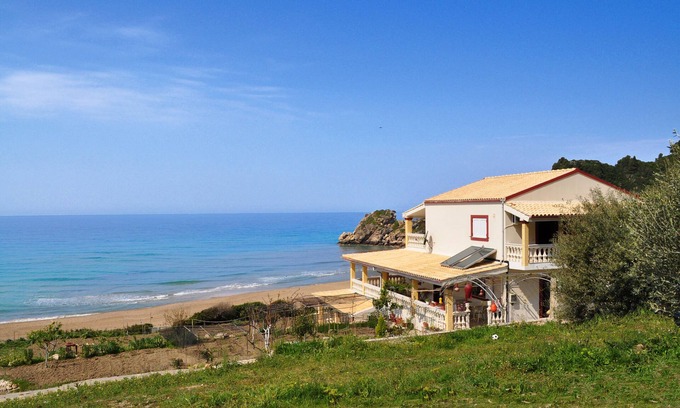 Sinarades House | Pet-Friendly Beach House at Pelekas with Ocean Views