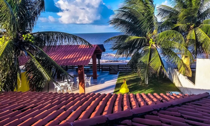 Pitimbu House | Beach House by the Sea with Pool & Ocean View in Praia Azul