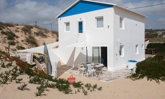 Costa de Caparica Cabin | Beach House Caparica: Oceanfront Getaway with Spa & More