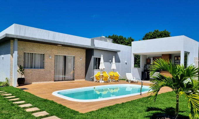 Praia do Forte House | Beach House Retreat in Sauipe with Private Pool & Ocean View