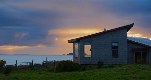 Ancud House | Beach House Hideaway
