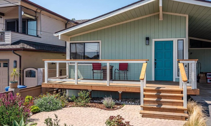 Cayucos House | Oceanfront Beach House in Cayucos with Incredible Views