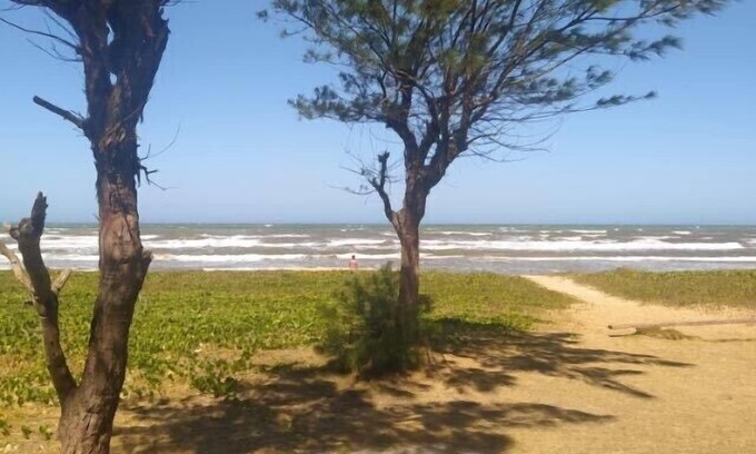 Unamar House | Oceanfront Beach House in Tamoios, Cabo Frio - Family Friendly