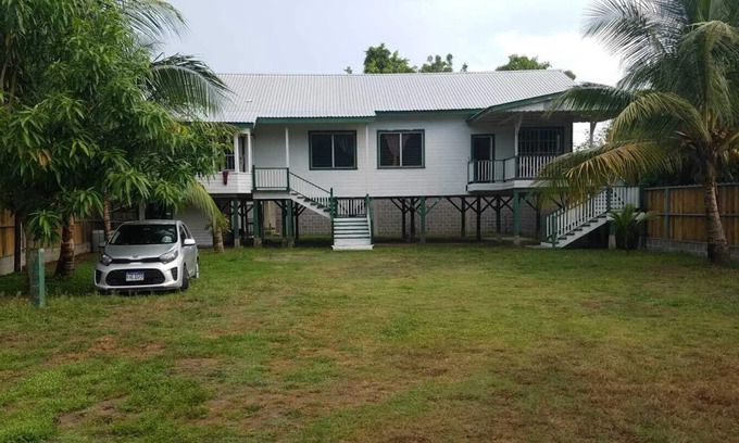 Barrio El Paraiso Villa | Cozy Beach House Steps from the Ocean with Scenic Views