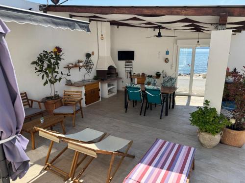 Kastela Villa | Serene Beachfront Escape at Villa Livak - 4-Star Delight