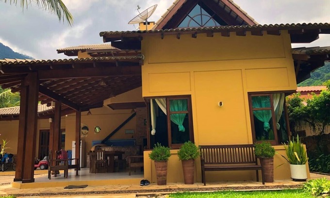 Praia do Toque-Toque Pequeno House | Beach House Of Time: Ocean View with Pool & Spa Retreat