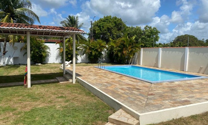 Ponta do Mangue House | Beach House Peroba: 4-Star Retreat with Pool & Pet Friendly