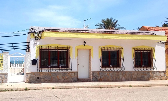El Algar House | Premier Beachfront House with Ocean Views near Cartagena