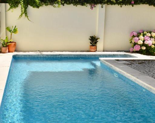 Costa de Caparica Villa | Elegant Beach House Villa with Pool and Ocean Views