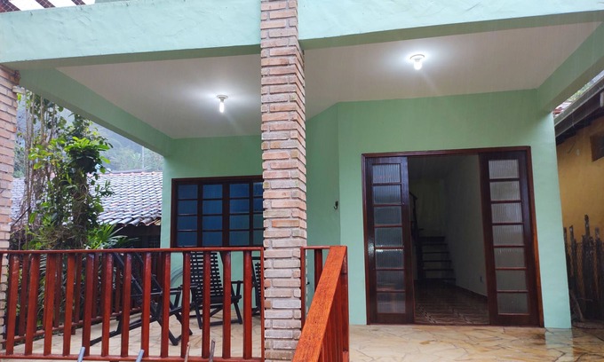 Picinguaba House | Beach House Retreat with Beautiful Ocean Views & Family Friendly