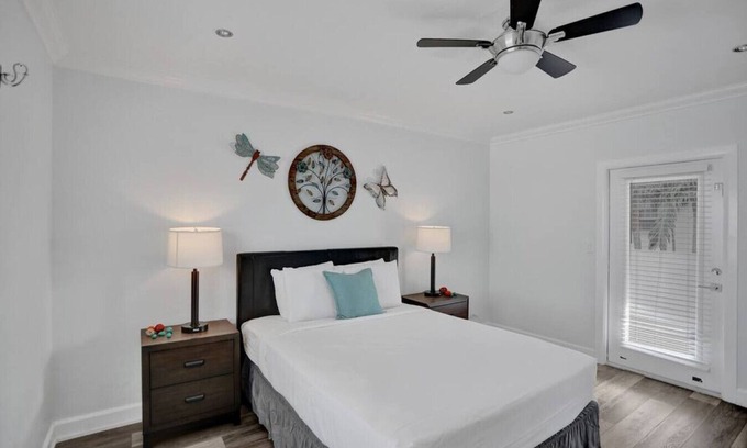 Hendricks and Venice Isles Apartment | Beach Isles: Modern 1BR Apartment with Family-Friendly Amenities