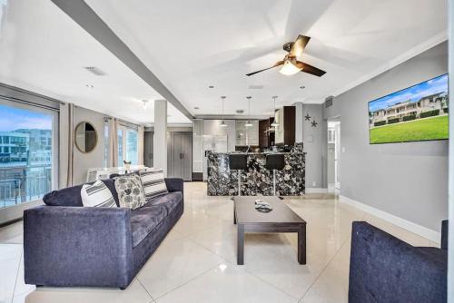 Hendricks and Venice Isles Apartment | Modern Waterfront Apartment with Patio - 10/10 Guest Rated
