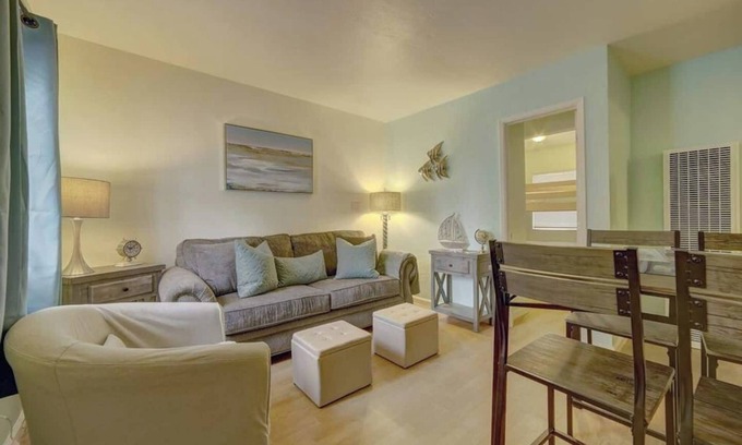 San Diego Apartment | Family-Friendly 2 Bedroom Apartment in San Diego, CA