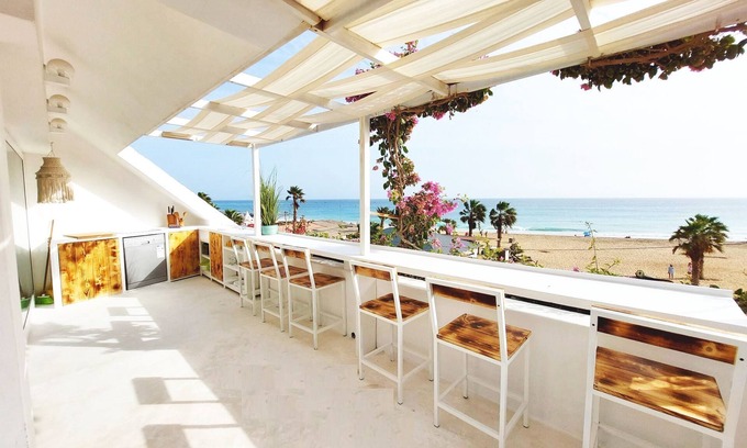 Santa Maria Apartment | Seaside Penthouse with Rooftop Bars and Oceanfront Views
