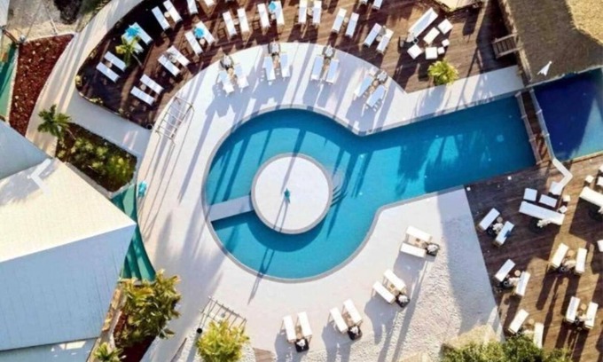 Grand-Bourg House | Oceanfront Residence with Pool & Family-Friendly Amenities