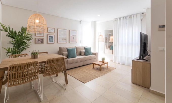 Grao de Gandia Apartment | Relax at Beach & Port: 4-Star Pet-Friendly Retreat