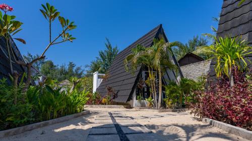 Gili Trawangan Resort | BEACH RESORT - Gili TRAWANGAN