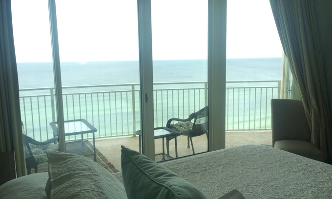Panama City Beach Condo | Unbeatable Beach Service & Ocean View Getaway Awaiting You!