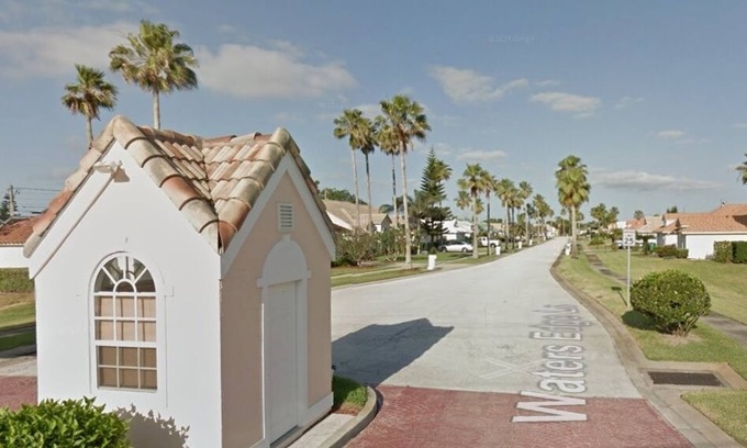 Indialantic House | Updated Beach-Side Pool Home Just Steps from the Shore