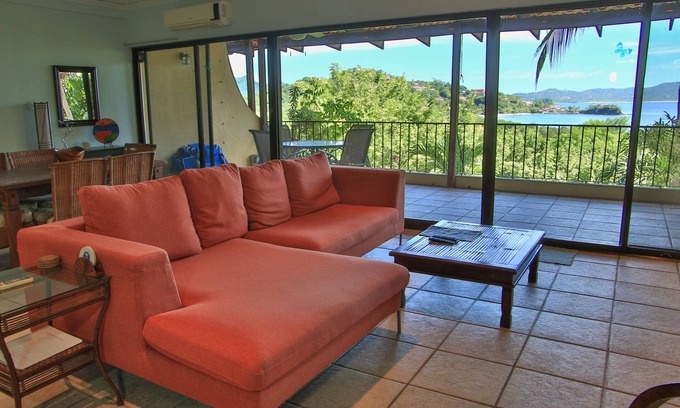Playa Flamingo Condo | Incredible Ocean View Near Marina Flamingo - 2 Bed Oasis