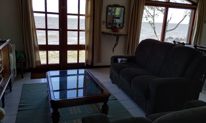 Uruguay Ski Chalet | Scenic Beach View Hotel on Lake Merin, Uruguay