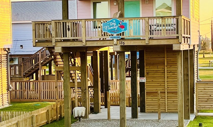 Surfside Beach House | Unforgettable Beach Views & Pool Access – Book Your Escape!