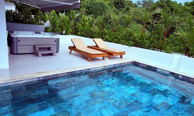 Nosara House | Experience Beach Views at Guiones Surf Break Resort