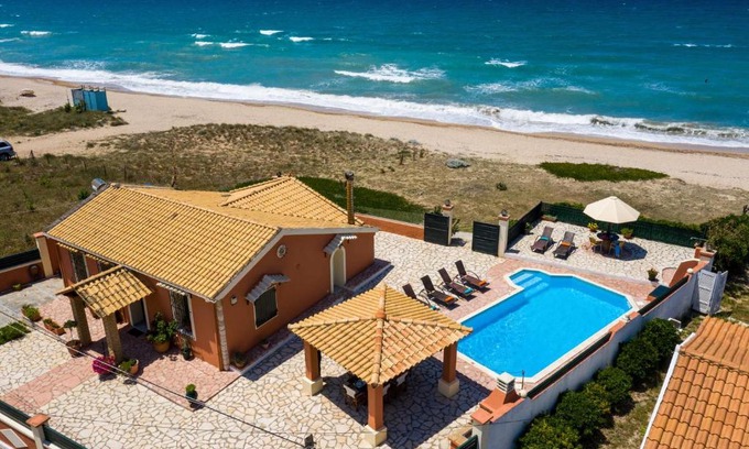 Almiros Beach Villa | Oceanfront Beach Villa Athanasia with Pool & Pet Friendly