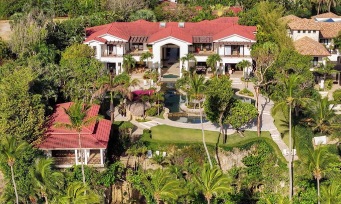 Cabrera Villa | Exceptional Private Beach Villas with Pool and Spa Experience