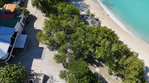 Gulhi House | Relax at Beach Walk Villa Maldives with Oceanfront Views
