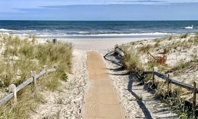 South End Condo | BeachBlockParadise: Oceanfront Retreat with Spa & Pool