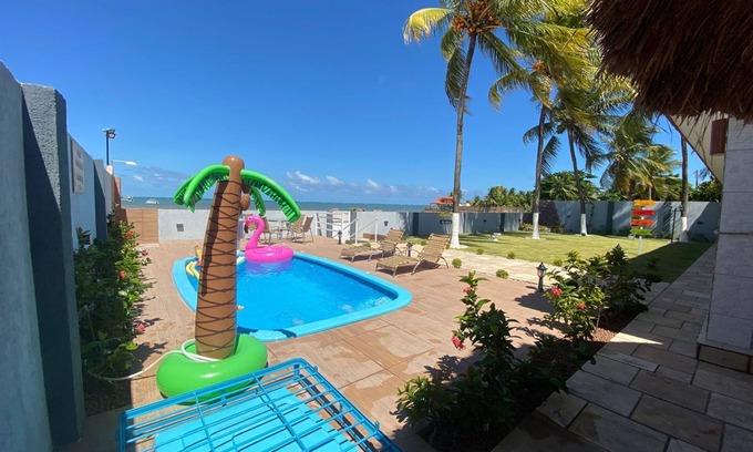 Sao Jose da Coroa Grande House | Beachfront House with Gourmet Kitchen & Scenic Ocean View