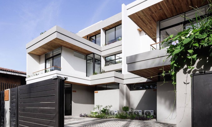 Potrero House | Oceanfront Estate: Experience Breathtaking Sunsets and More