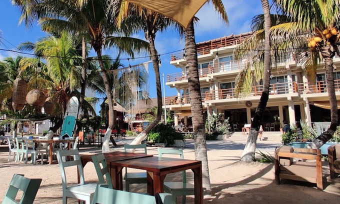 Mahahual Apartment | Beachfront 1BR Apartment with Terrace & Beach Club Access