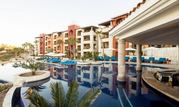 Los Cabos Hotel | Oceanfront 1BR Condo in Hacienda Encantada with Pool