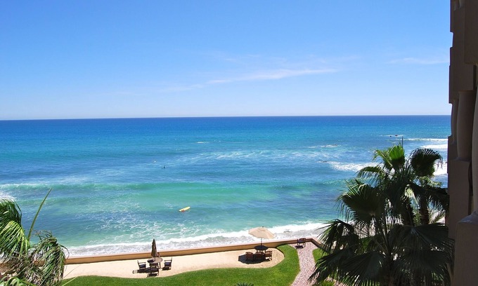 San Jose del Cabo Condo | Beachfront 2 BR Condo with Ocean View and Free Wifi