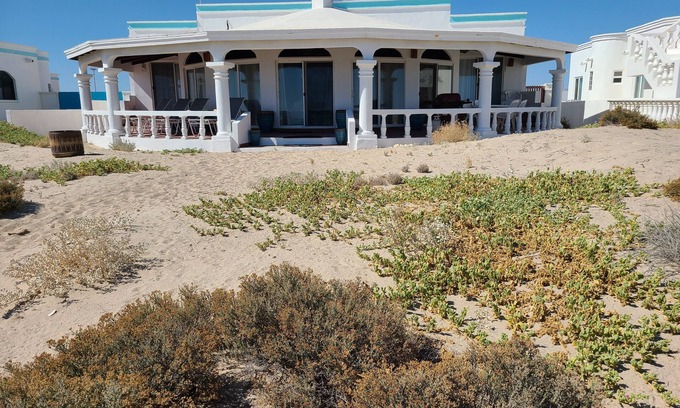 Puerto Penasco House | Beachfront 2-Bedroom Oasis with Ocean View & Pet Friendly