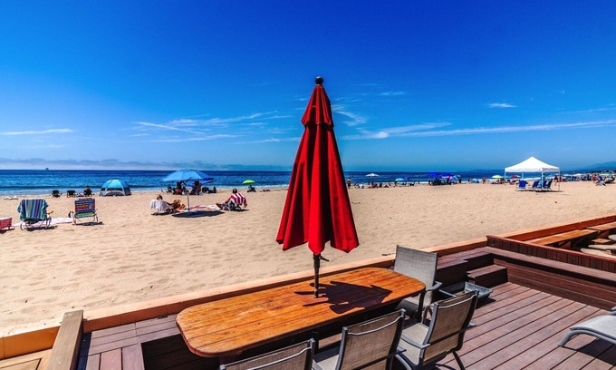 Carpinteria Condo | Oceanfront Retreat: Guest Rated 9.8 with Family-Friendly Amenities