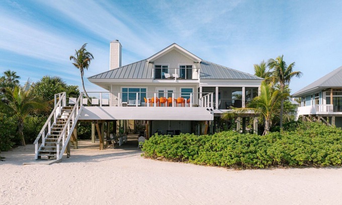 North Captiva House | Top-Rated Beachfront 3-Bedroom Oasis on North Captiva Island