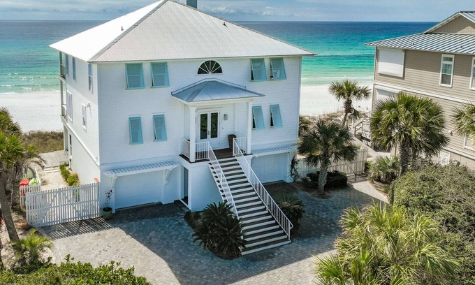 Gulf Trace House | Oceanfront Retreat with Pool & Spa Near Seaside - Guest Rated 9.8