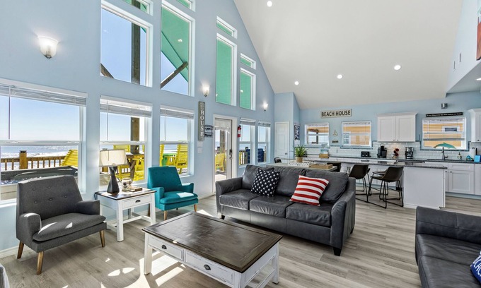 Gilchrist House | Beachfront Escape: 5BR Ocean View Retreat with Pool