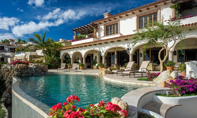 San Jose del Cabo Villa | Beachfront Villa Gloriosa: Heated Pool & Wine Cellar