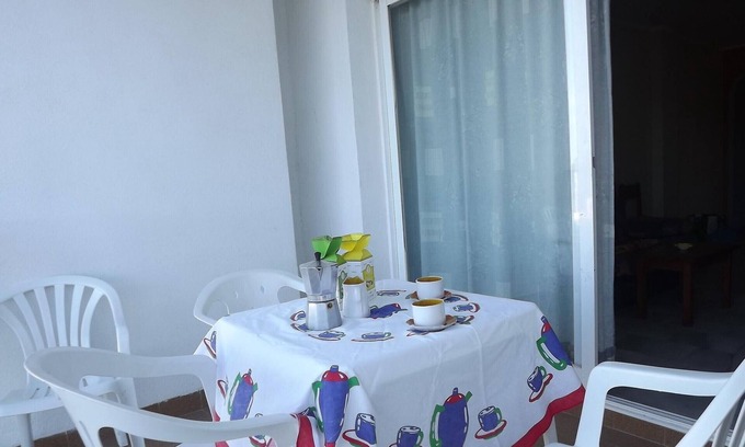 Alcossebre Apartment | Spacious Oceanfront Apartment with Pool and Hot Tub