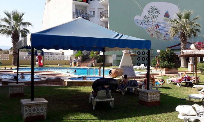 Alcossebre Apartment | Cozy Apartment Alcossebre with Ocean View & Pool Access