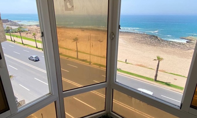 L'Ocean Apartment | Beachfront Apartment with WiFi Near Rabat's Best Sights